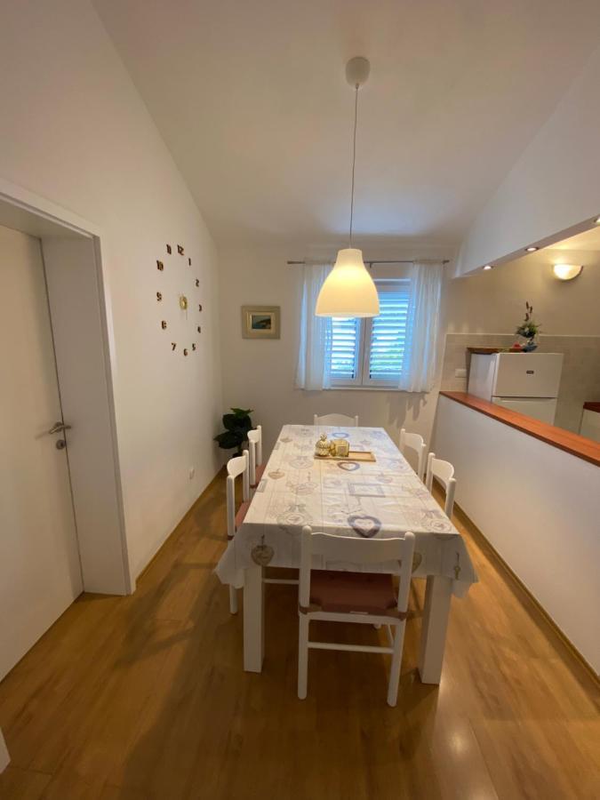 Apartmani Mare Baska Voda Exterior photo